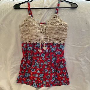 Crochet and Red Floral Tank Top Women’s Small No Boundaries